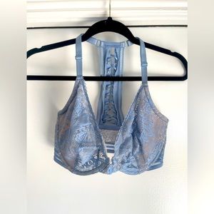 36DDD Victoria secret bra!